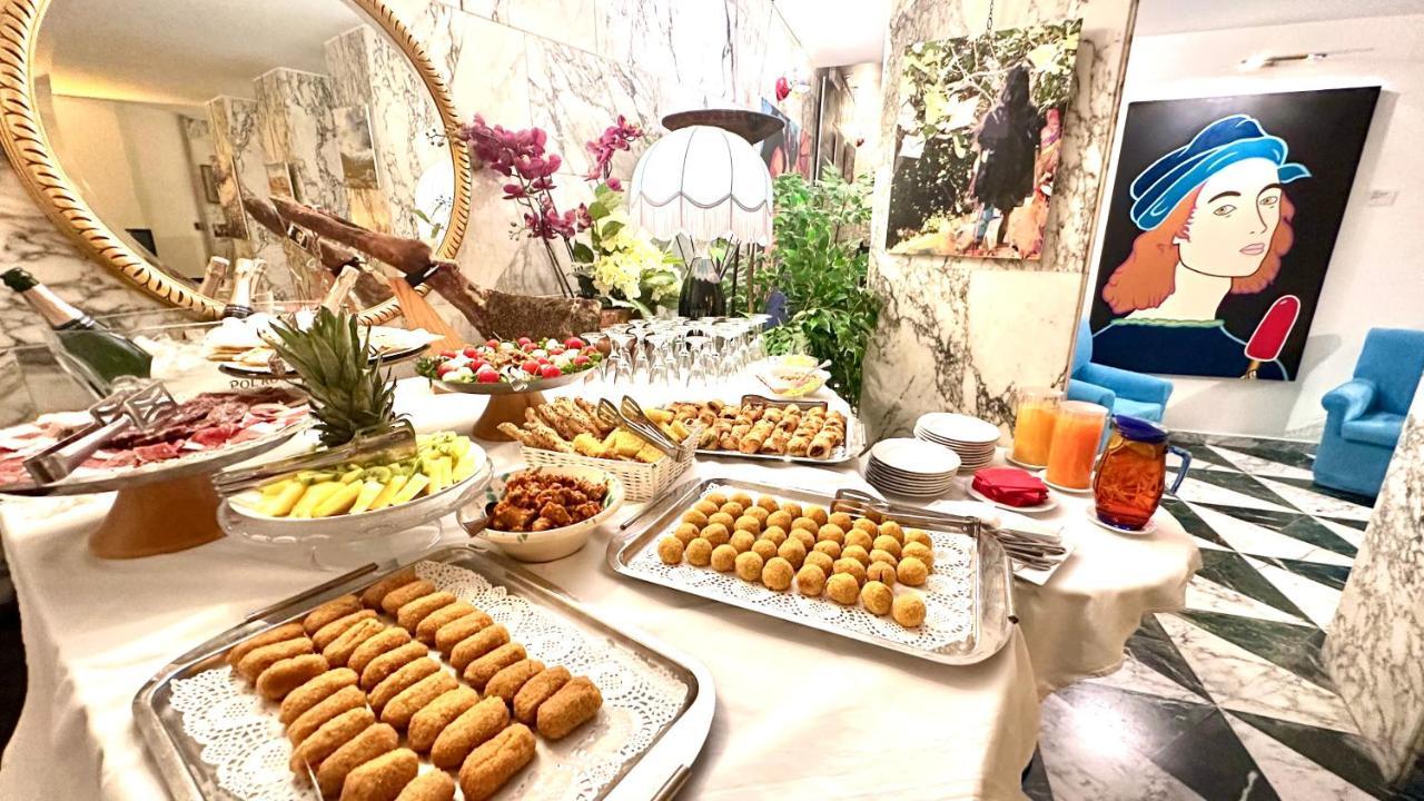 Albergo Hotel Raffaello Urbino Eksteriør bilde