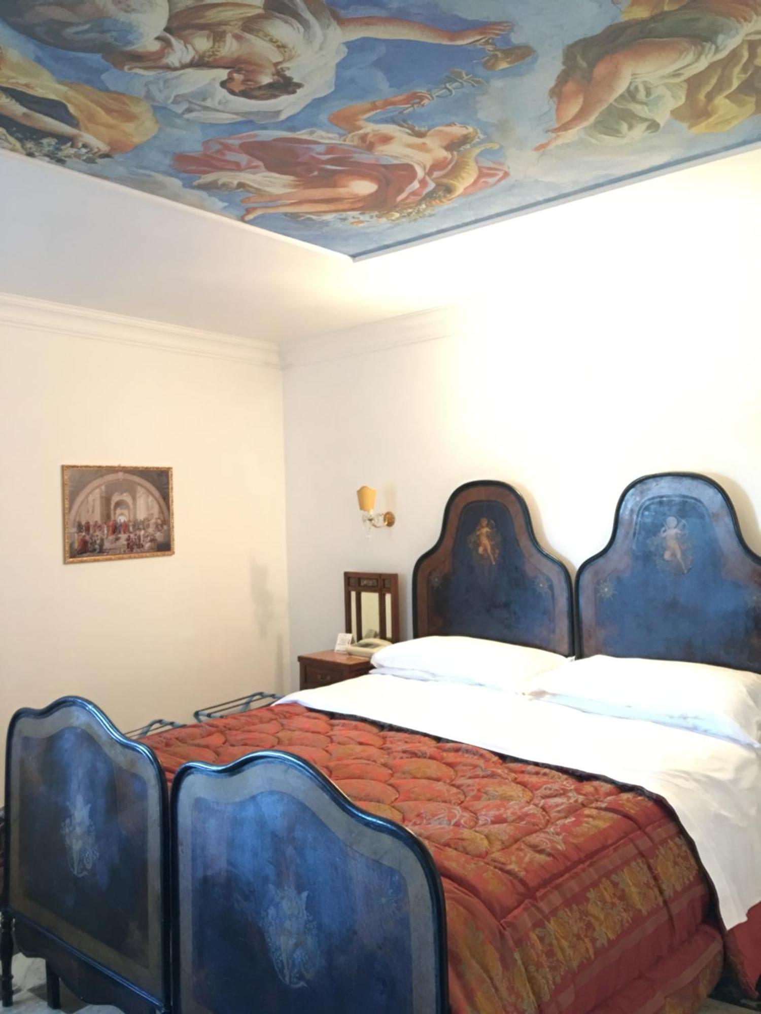 Albergo Hotel Raffaello Urbino Eksteriør bilde