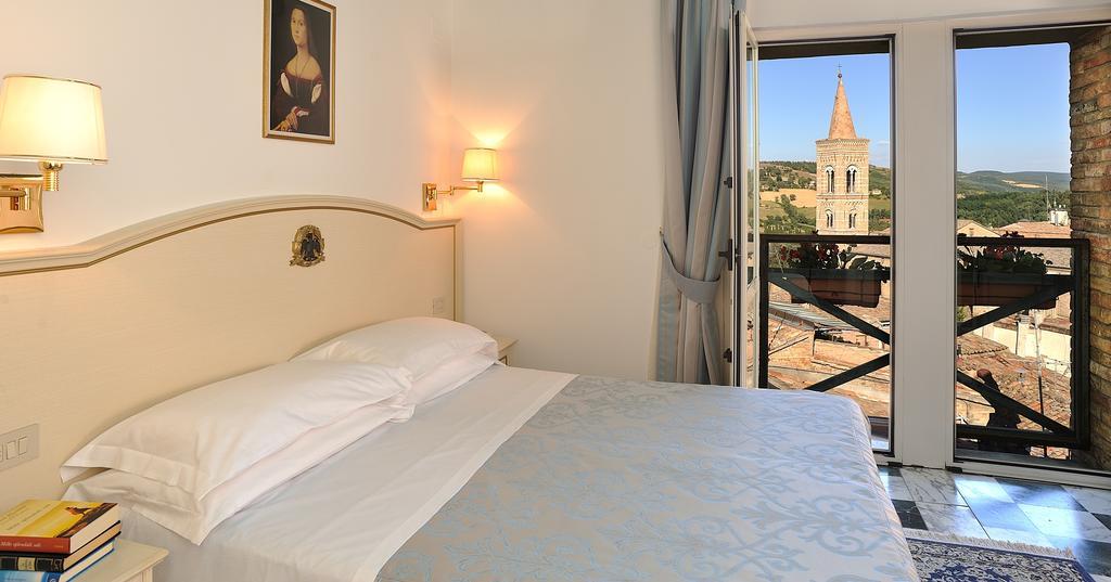 Albergo Hotel Raffaello Urbino Eksteriør bilde