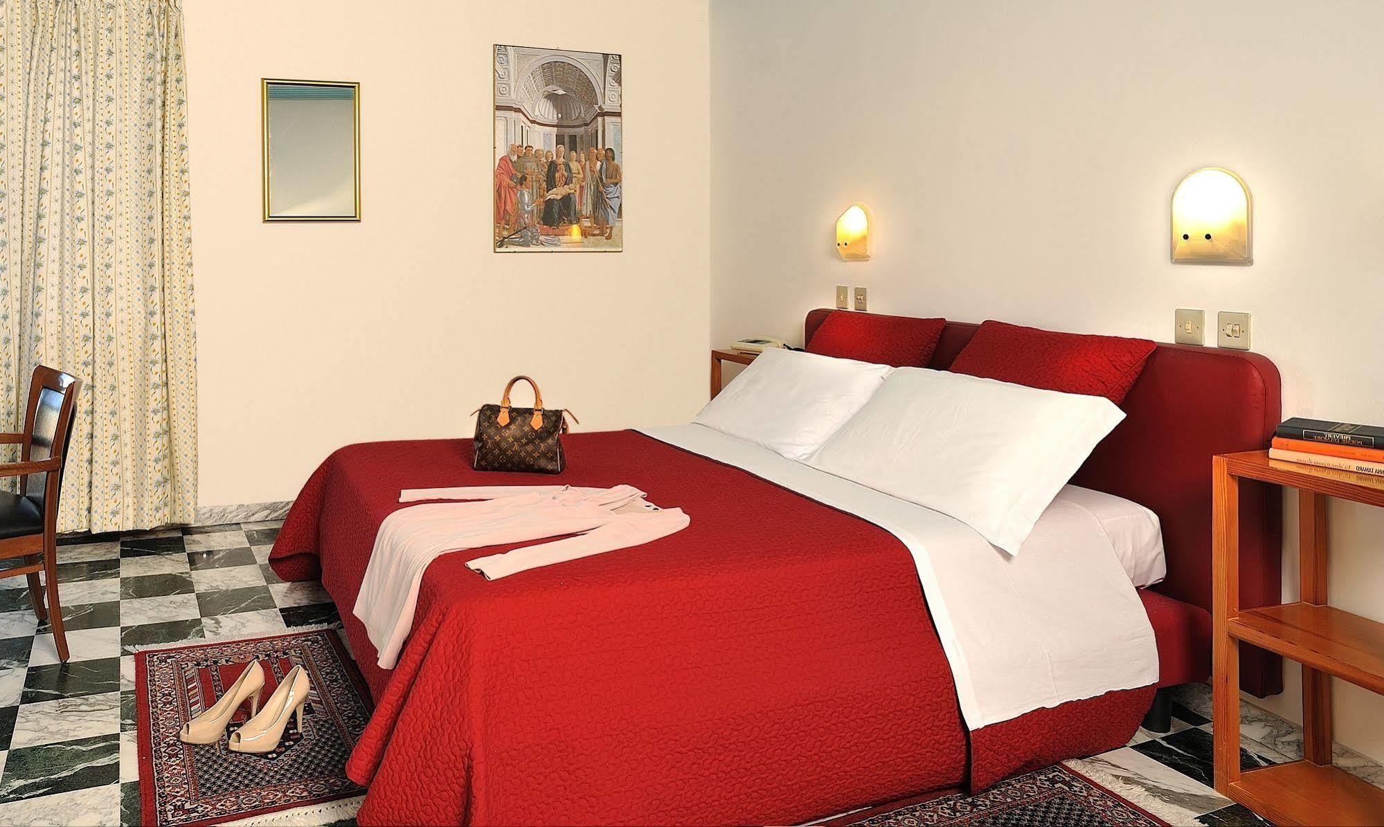 Albergo Hotel Raffaello Urbino Eksteriør bilde