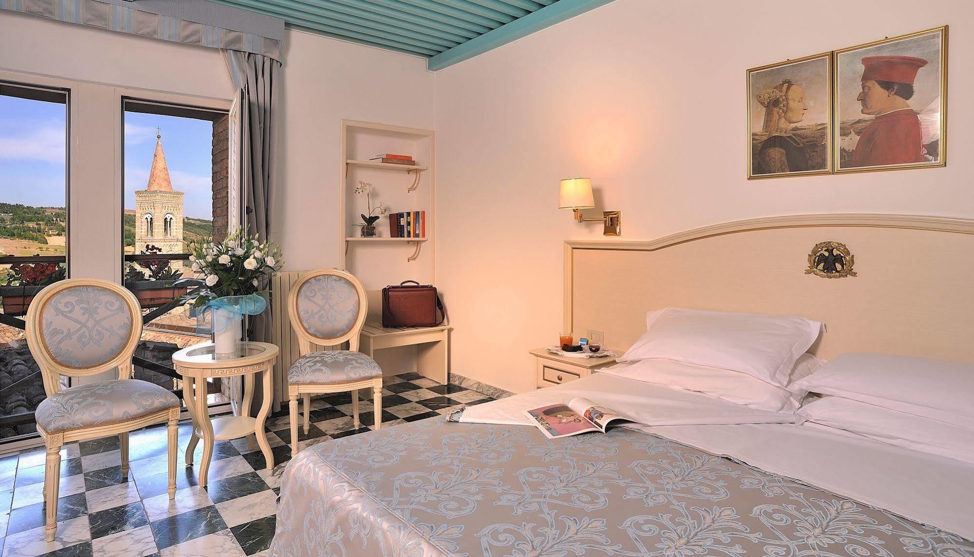 Albergo Hotel Raffaello Urbino Eksteriør bilde